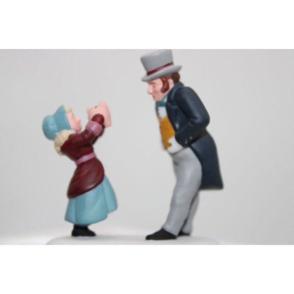 Dept 56 New England Village - A Penny Saved is a Penny Earned - Picture 5 of 6